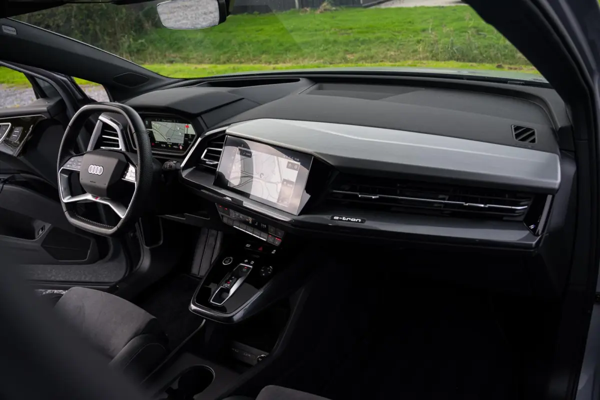 50 Quattro S-Line Competition 77 kWh|BTW|RS Interieur|Nardo Moonstone Grey|Org NL NAP|1 Eig|Head Up|Leder|CarPlay|Led Matrix|ACC|Dealer Onderhouden