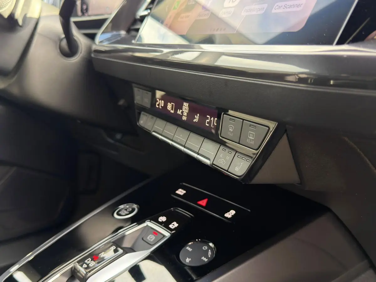 50 Quattro S-Line Competition 77 kWh|BTW|RS Interieur|Nardo Moonstone Grey|Org NL NAP|1 Eig|Head Up|Leder|CarPlay|Led Matrix|ACC|Dealer Onderhouden