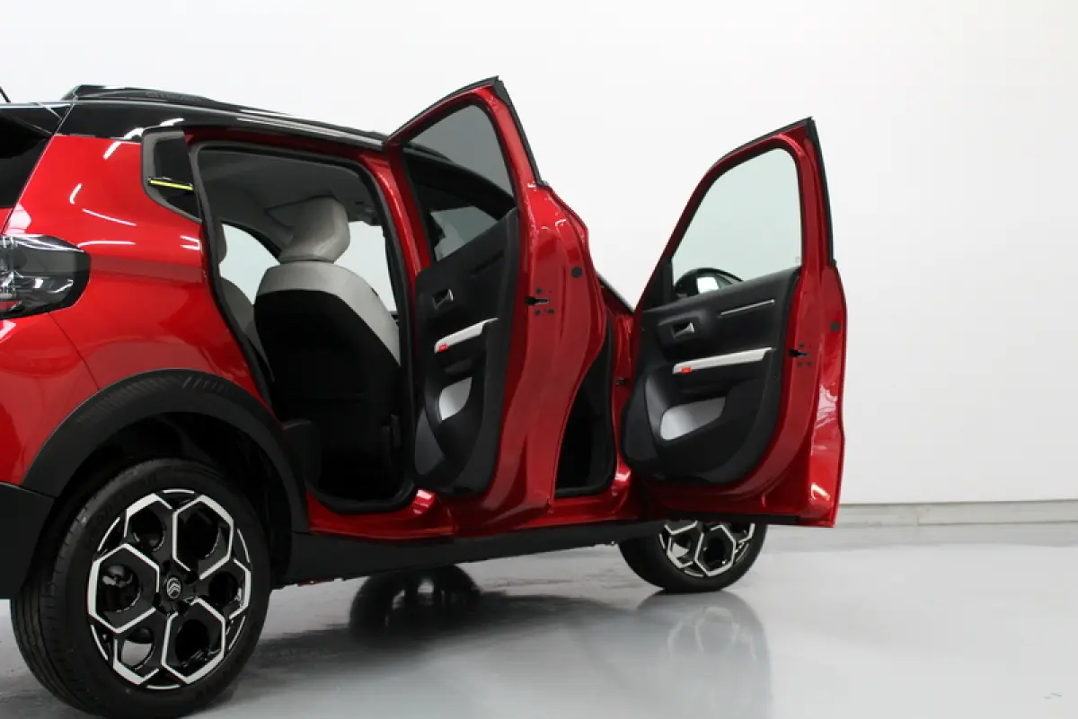 1.2 Hybrid 110pk Max AUTOMAAT | CAMERA | CARPLAY | CRUISE CONTROLE | LED | PARK.SENSOREN
