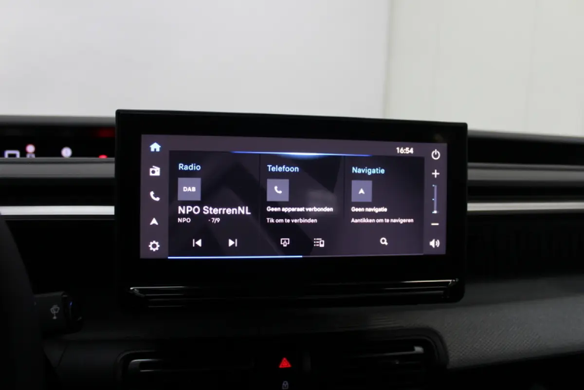 1.2 Hybrid 110pk Max AUTOMAAT | CAMERA | CARPLAY | CRUISE CONTROLE | LED | PARK.SENSOREN