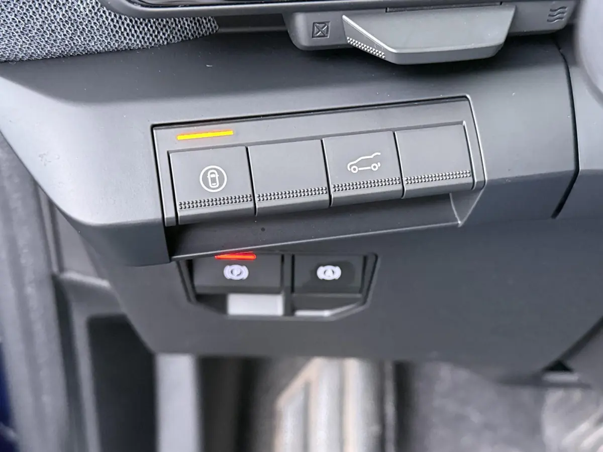 techno 220 pk long range | adaptive cruise control | achteruitrijcamera |