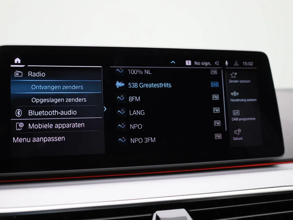 530e 215kW xDrive Auto | Achteruitrijcamera | Apple Carplay | Stoelverwarming | Climate Control | Navigatie | Elektr. achterklep |