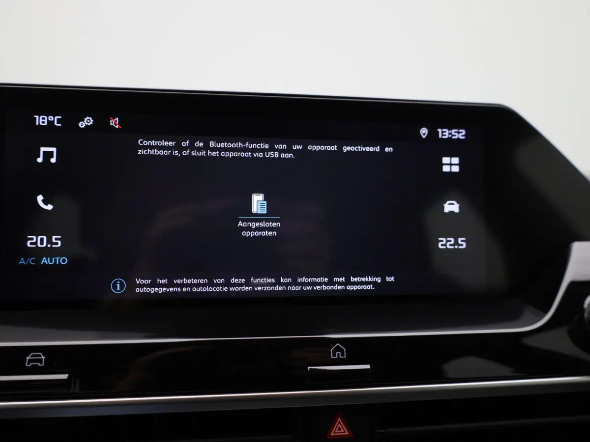 Feel 50 kWh | Apple Carplay | PDC | Cruise Control | Climate Control | Navigatie |