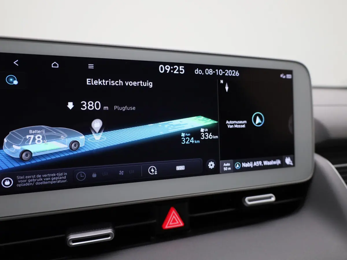 Lounge 73kWh