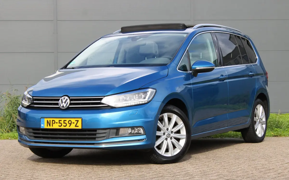 1.4 TSI Highline DSG Panoramadak Trekhaak AllSeason !!NIEUWBINNEN!!