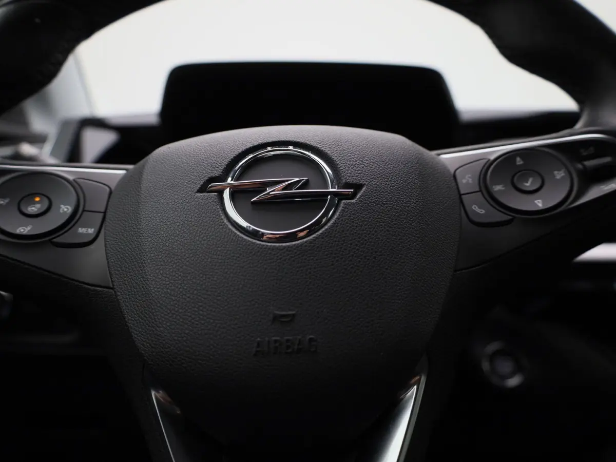 1.2 Turbo GS Line | APPLE ANDROID CARPLAY | NAVIGATIE | KEYLESS START/GO | LICHTMETALEN VELGEN |