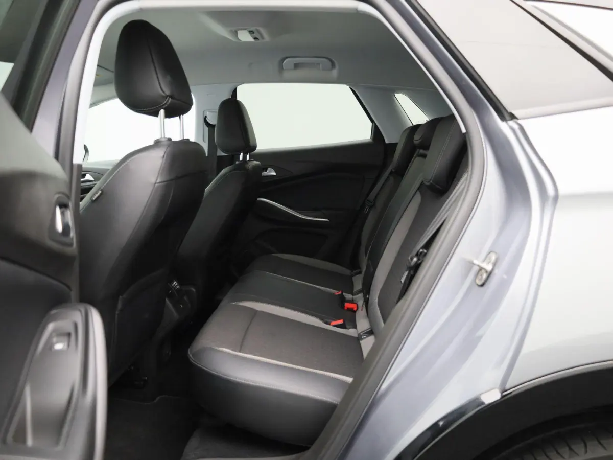 1.2 Turbo GS Line | APPLE ANDROID CARPLAY | NAVIGATIE | KEYLESS START/GO | LICHTMETALEN VELGEN |