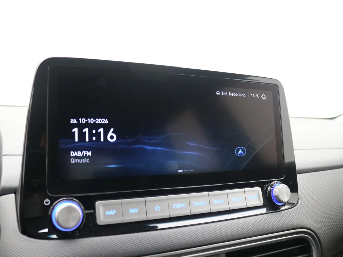 EV Comfort 64 kWh SOH 96,6% | Achteruitrijcamera | Airco (automatisch) | Apple Carplay/Android Auto|telefoonintegratie premium