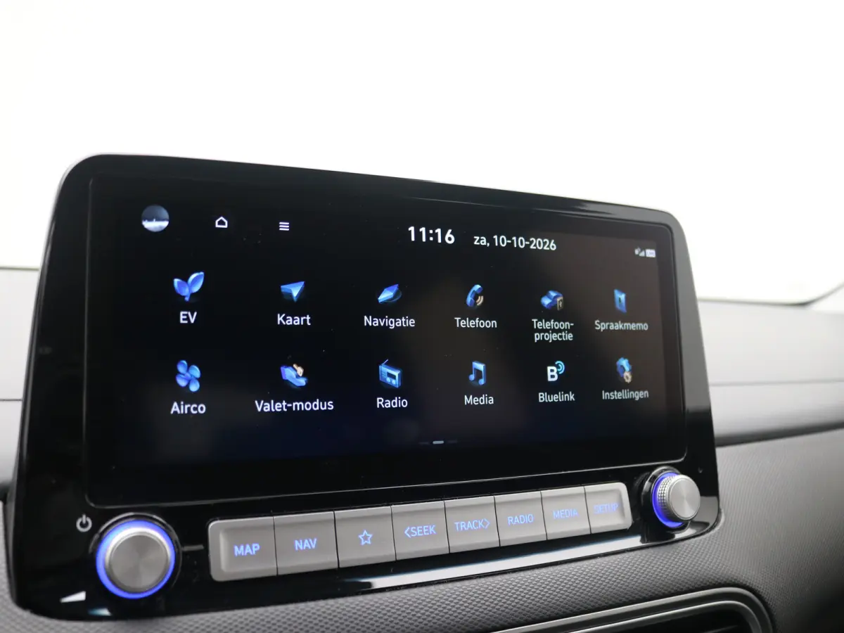 EV Comfort 64 kWh SOH 96,6% | Achteruitrijcamera | Airco (automatisch) | Apple Carplay/Android Auto|telefoonintegratie premium