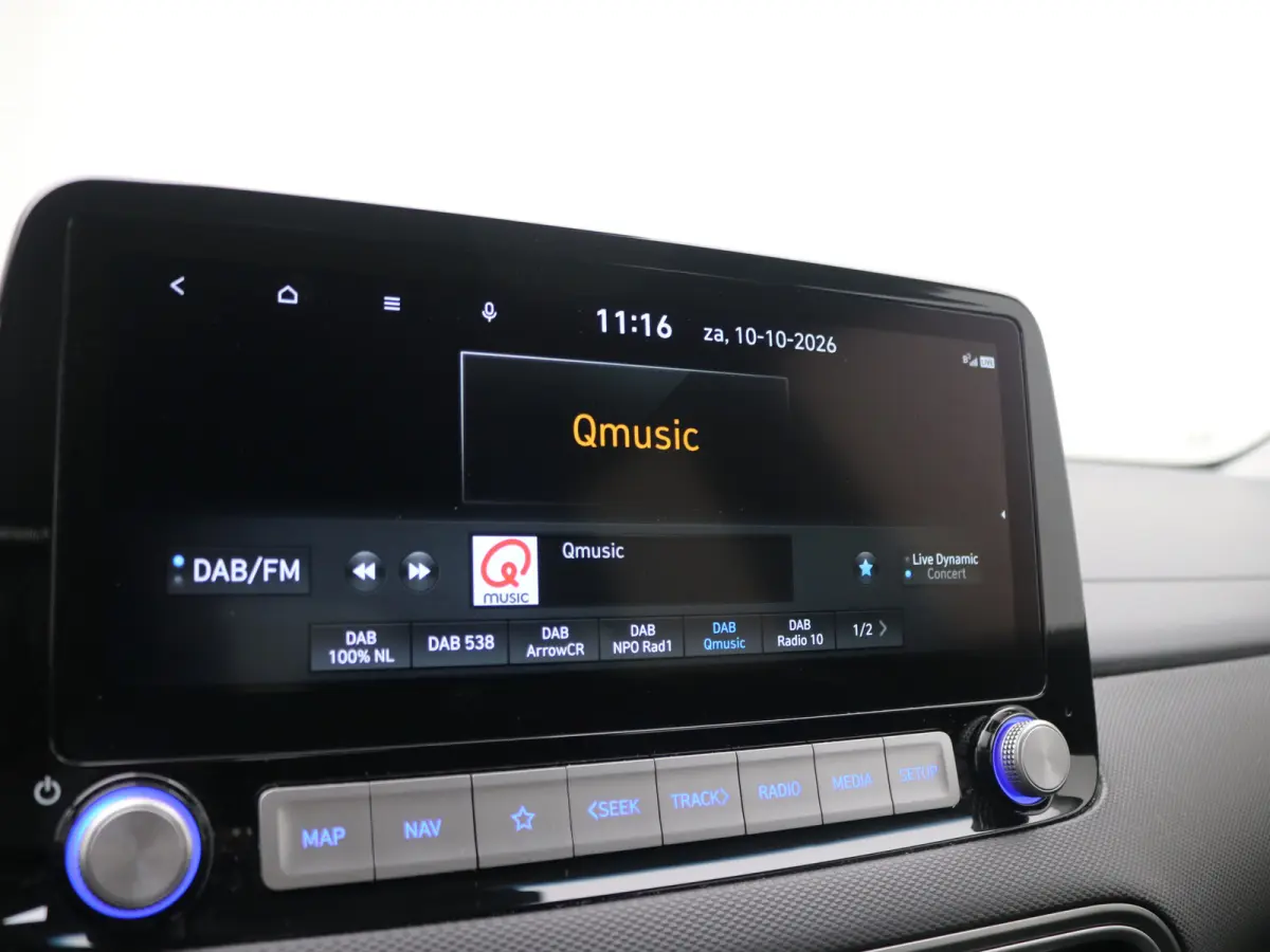 EV Comfort 64 kWh SOH 96,6% | Achteruitrijcamera | Airco (automatisch) | Apple Carplay/Android Auto|telefoonintegratie premium