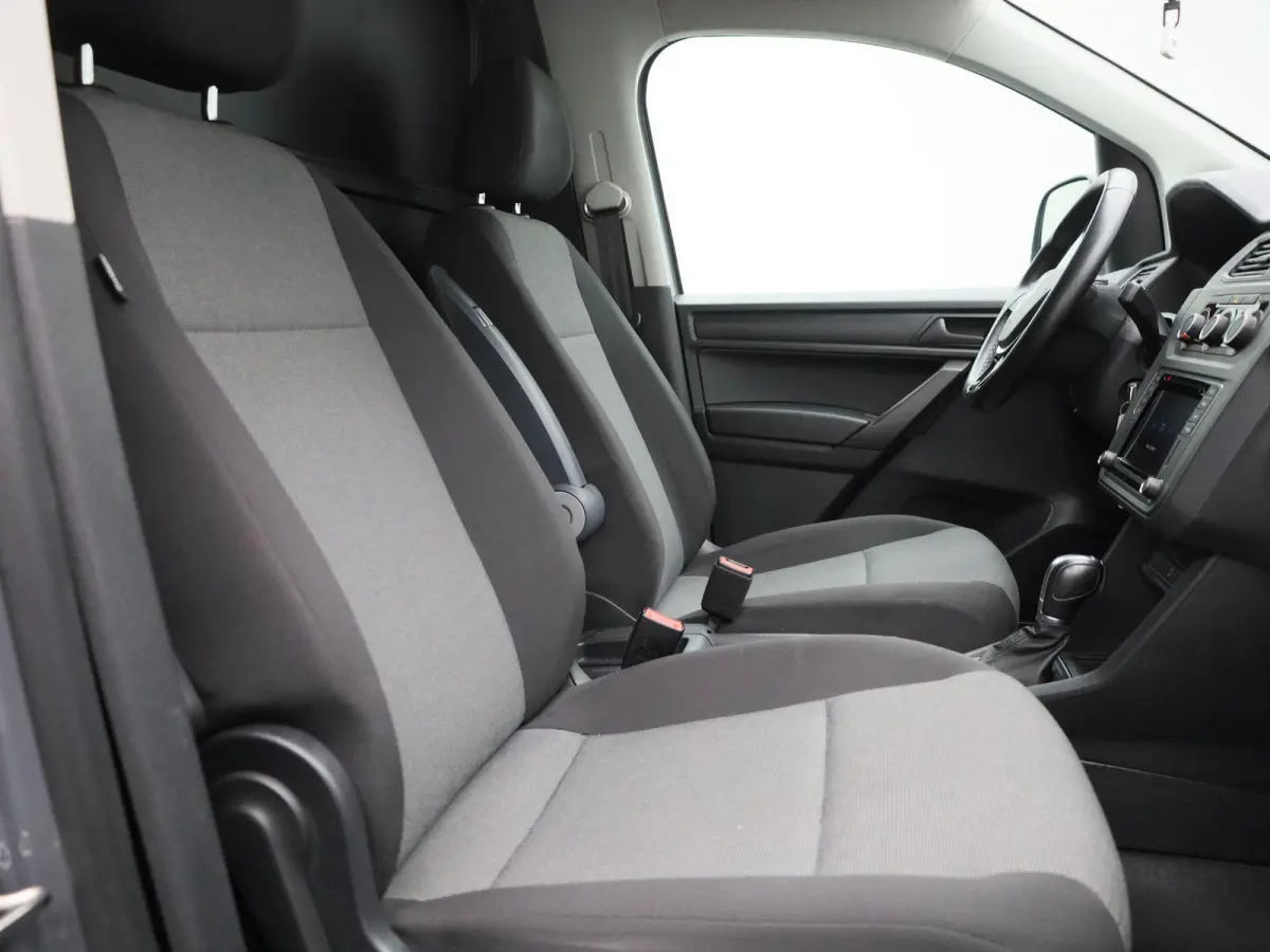 2.0 TDI L2H1 Maxi 102PK | Automaat | Trekhaak | Navigatie | Multifunctioneel Stuurwiel | Airco | Adaptive Cruise Control | App-Connect | DAB+ | Parkeersensoren Achter |