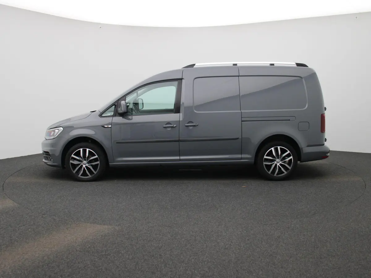 2.0 TDI L2H1 Maxi 102PK | Automaat | Trekhaak | Navigatie | Multifunctioneel Stuurwiel | Airco | Adaptive Cruise Control | App-Connect | DAB+ | Parkeersensoren Achter |