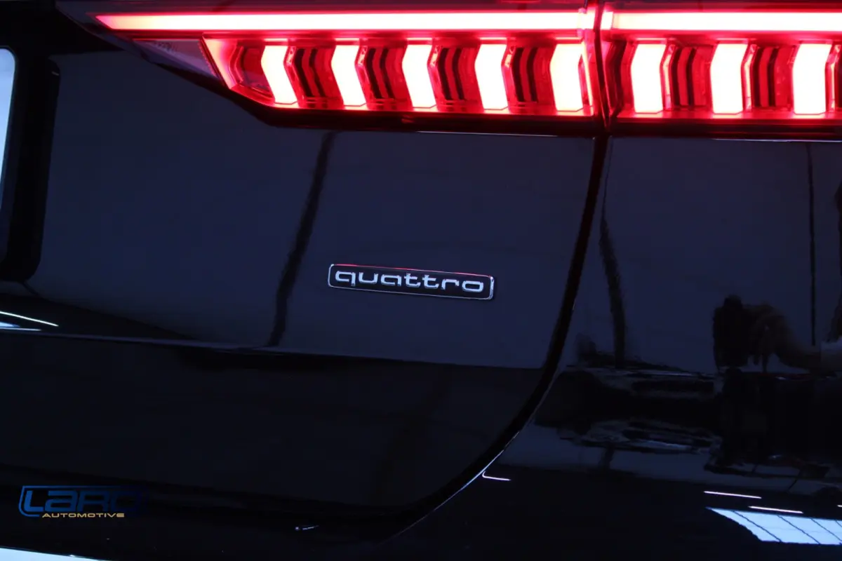 55 TFSI e quattro S-Line | Matrix ACC 21" BTW Camera Stoelver. CarPlay