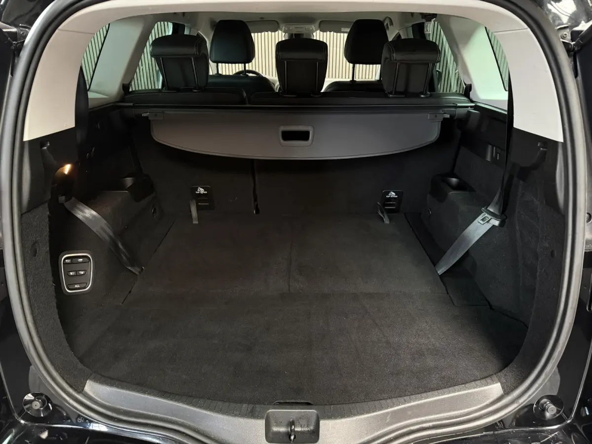 1.3 TCe Intens 7p. | Camera | Carplay | Dodehoek