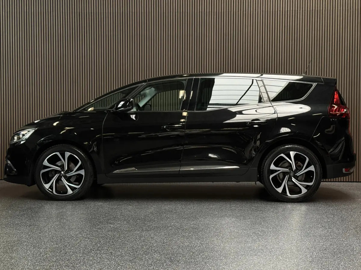 1.3 TCe Intens 7p. | Camera | Carplay | Dodehoek