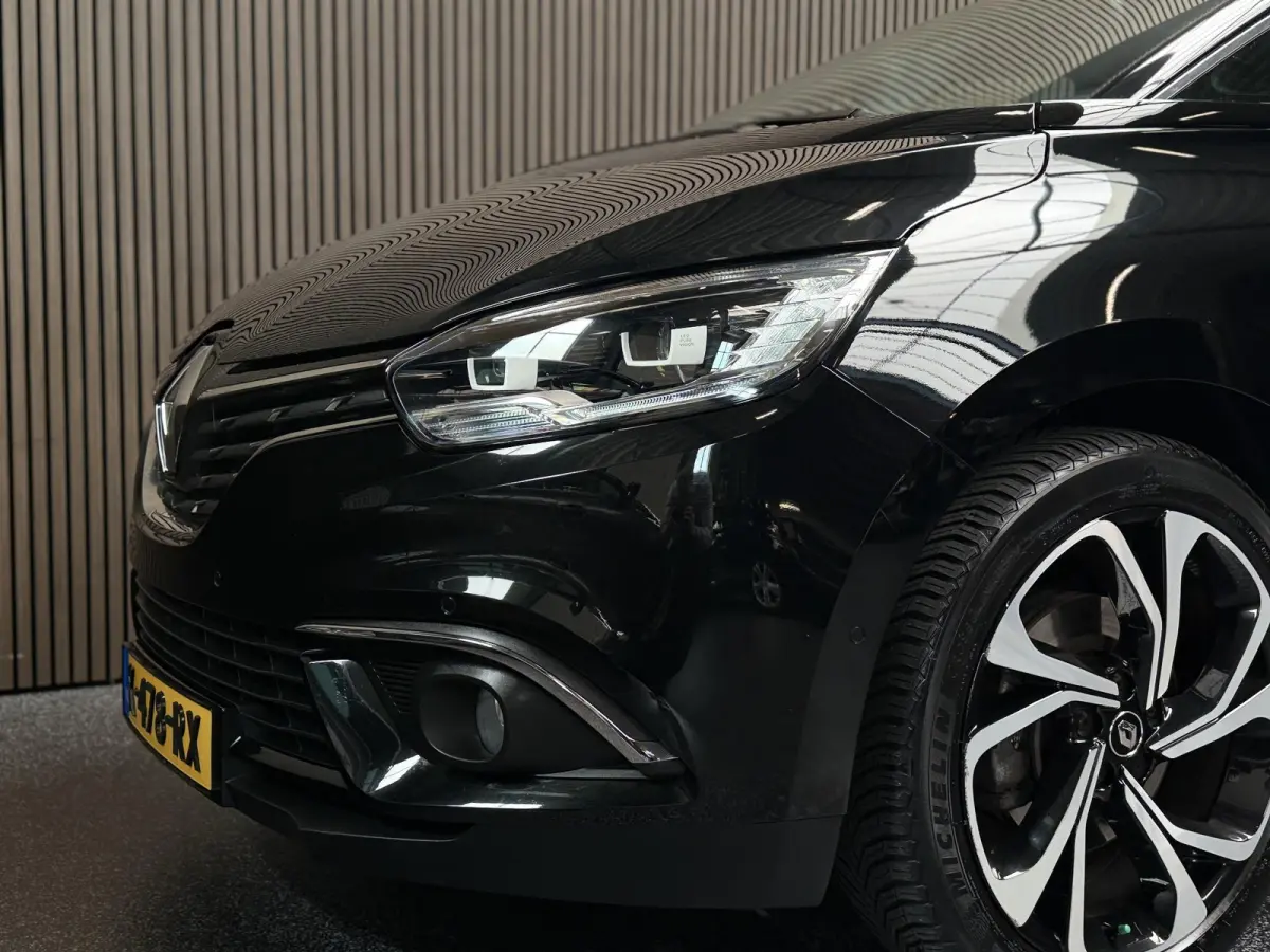 1.3 TCe Intens 7p. | Camera | Carplay | Dodehoek