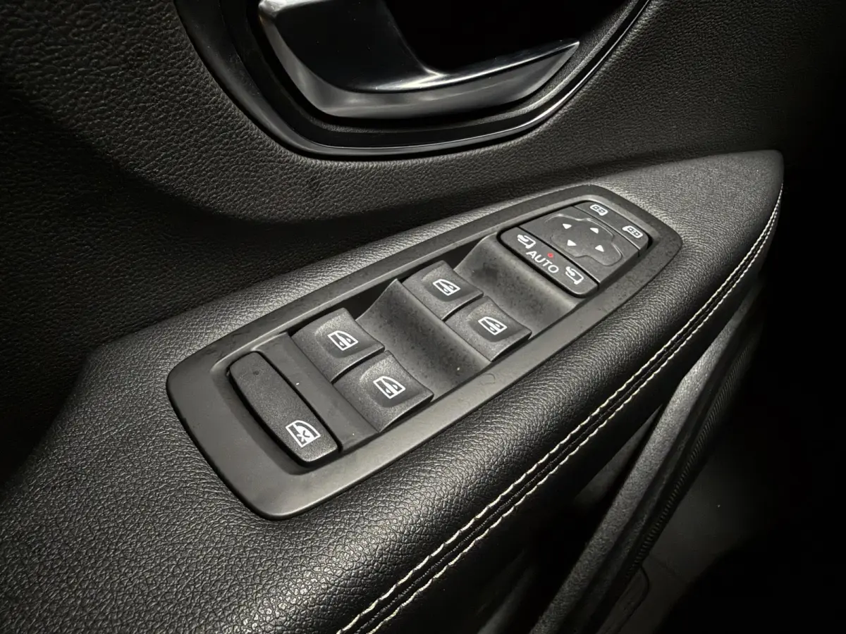 1.3 TCe Intens 7p. | Camera | Carplay | Dodehoek