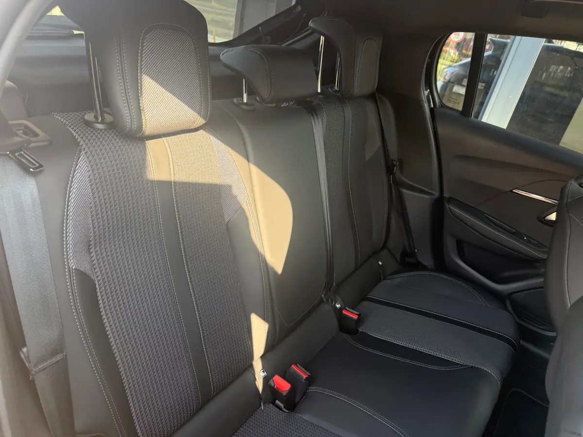 1.2 PureTech GT | Camera | Navi | Carplay | Automaat