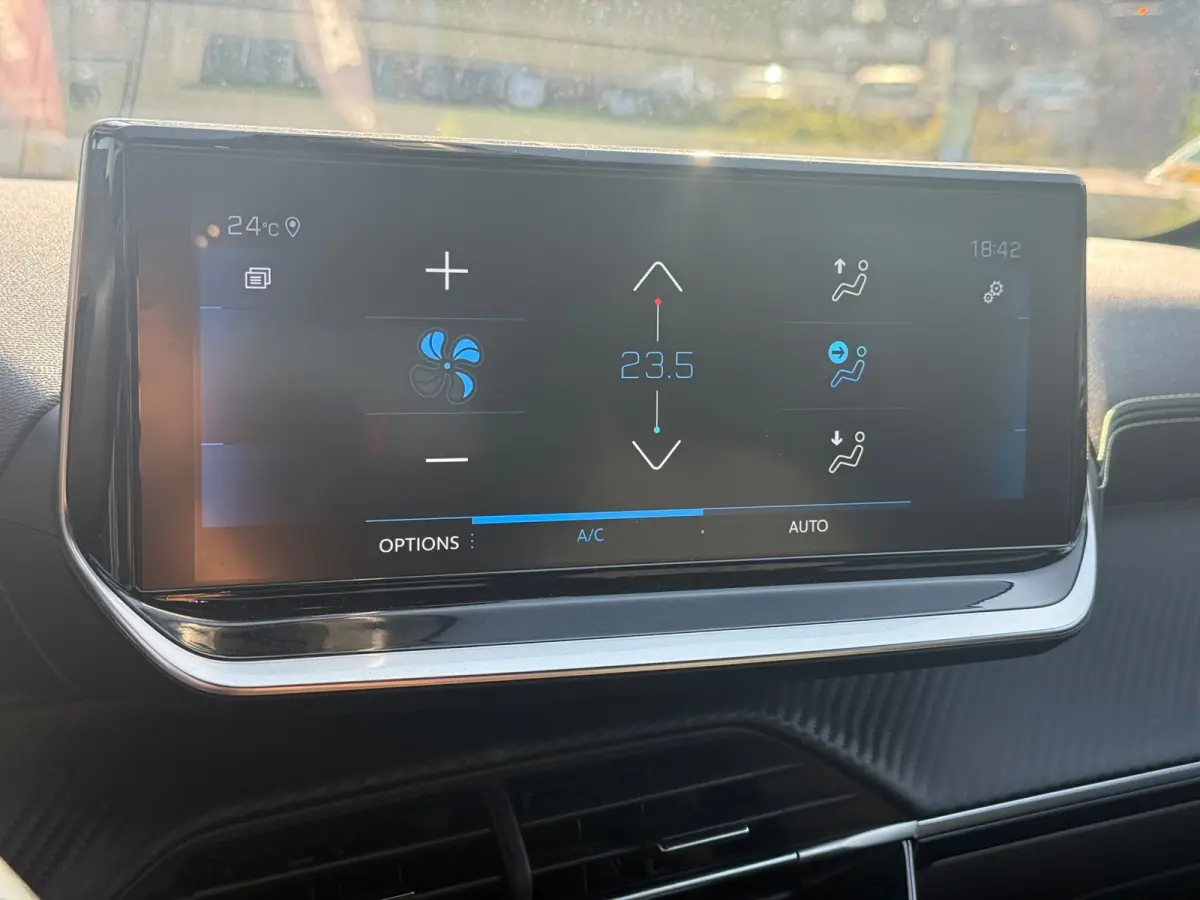 1.2 PureTech GT | Camera | Navi | Carplay | Automaat