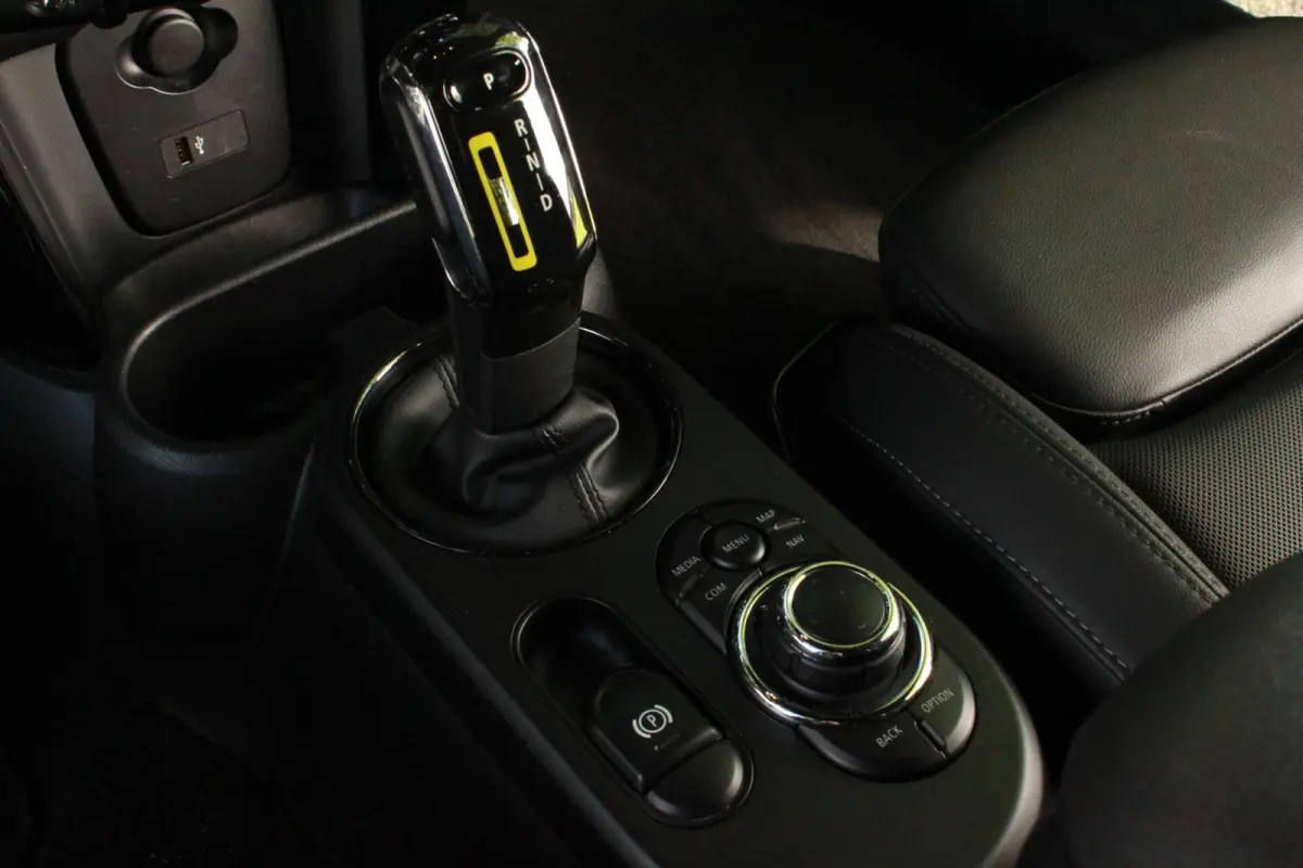 33 kWh |Leer |Stoel/Stuur Verw|Cam|Keyless|99%