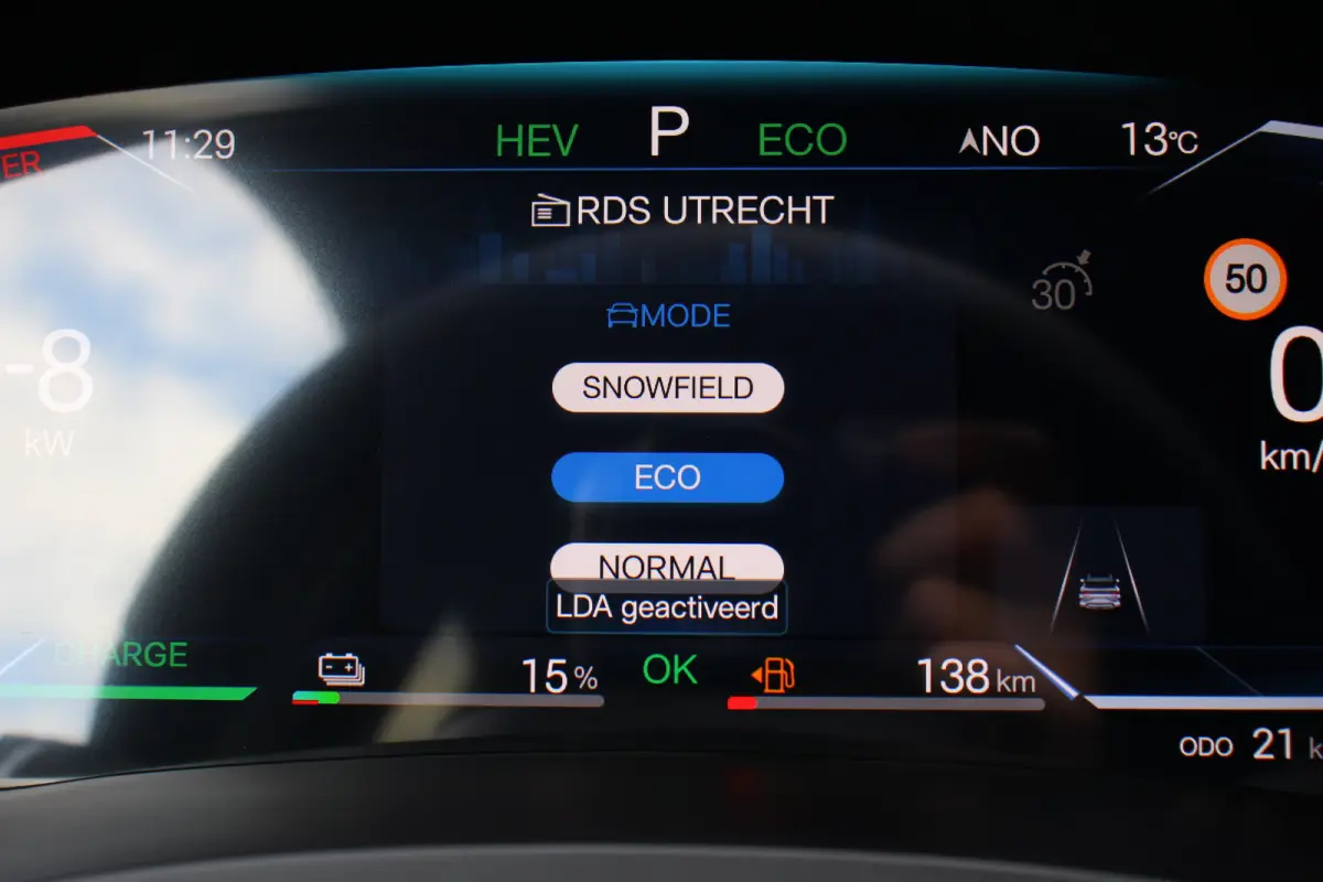 1.5 DM-i FWD Comfort | PANODAK | ADAPTIVE CRUISE | STOEL VERWARMING + VERKOELING | DODE HOEK | LANE ASSIST | AMBIENT LIGHTS | 360° CAMERA