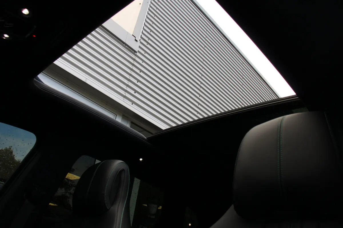 1.5 DM-i FWD Comfort | PANODAK | ADAPTIVE CRUISE | STOEL VERWARMING + VERKOELING | DODE HOEK | LANE ASSIST | AMBIENT LIGHTS | 360° CAMERA