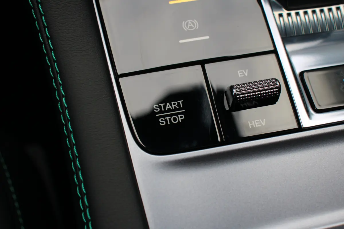 1.5 DM-i FWD Comfort | PANODAK | ADAPTIVE CRUISE | STOEL VERWARMING + VERKOELING | DODE HOEK | LANE ASSIST | AMBIENT LIGHTS | 360° CAMERA