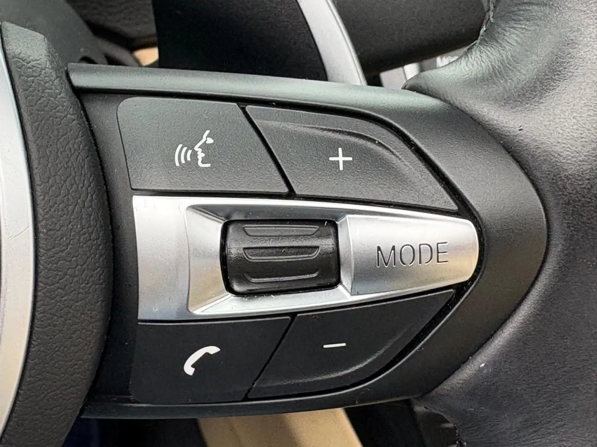 430i XDRIVE 250PK HARDTOP/HUD/AIRSCARF