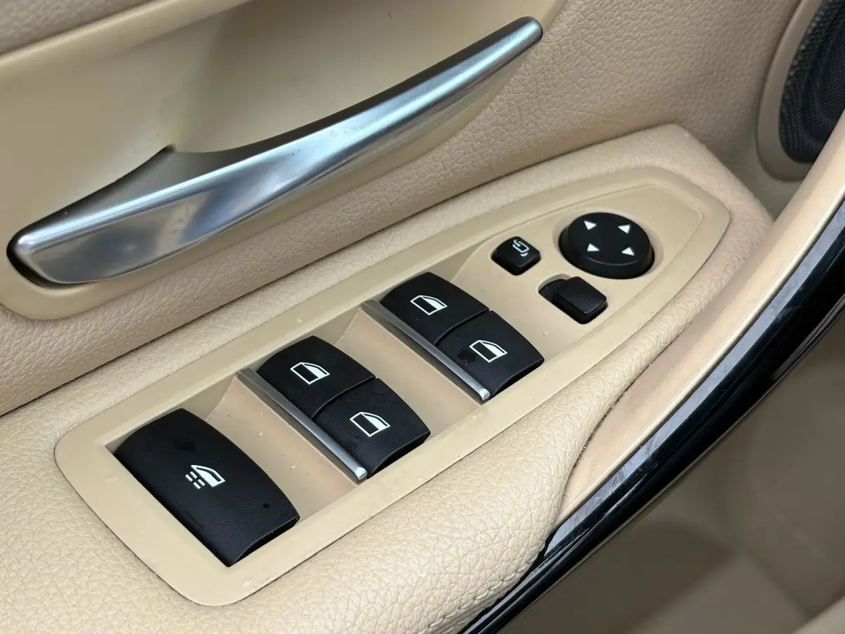 430i XDRIVE 250PK HARDTOP/HUD/AIRSCARF
