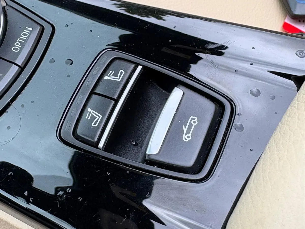 430i XDRIVE 250PK HARDTOP/HUD/AIRSCARF