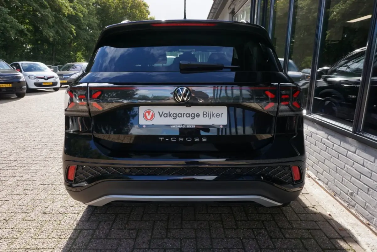 1.0 TSI R-Line Edition