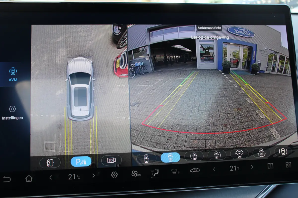 1.5 DM-i FWD Comfort | PANODAK | ADAPTIVE CRUISE | STOEL VERWARMING + VERKOELING | DODE HOEK | LANE ASSIST | AMBIENT LIGHTS | 360° CAMERA