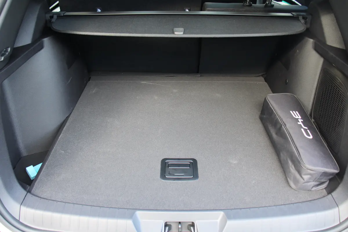 1.5 DM-i FWD Comfort | PANODAK | ADAPTIVE CRUISE | STOEL VERWARMING + VERKOELING | DODE HOEK | LANE ASSIST | AMBIENT LIGHTS | 360° CAMERA