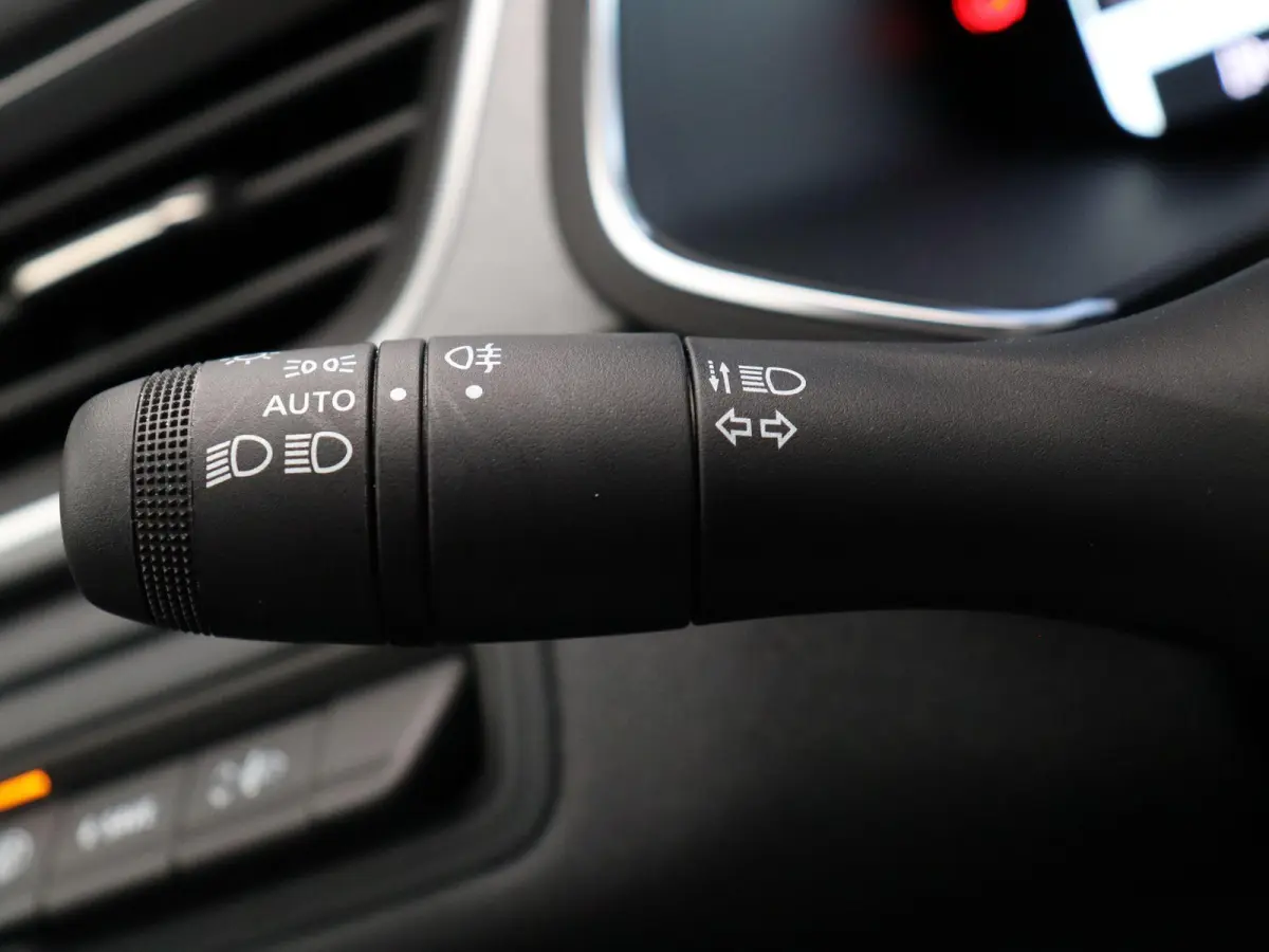 1.8 E-Tech full hybrid 160pk techno | Vijf jaar garantie | Stoel- en stuurwielverwarming | Achteruitrijcamera | Apple Carplay / Android Auto |