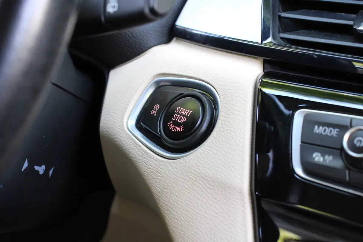 sDrive20i Centennial High Executive | NL-AUTO! | TREKHAAK | STOELVERWARMING | DEALER OH! | PARK SENS | LEDER | LED | NAVI | CLIMA