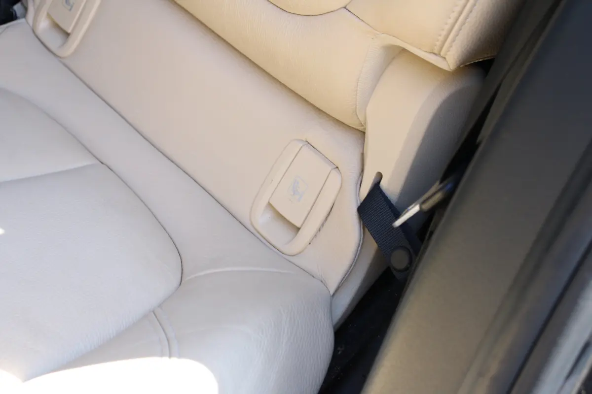 sDrive20i Centennial High Executive | NL-AUTO! | TREKHAAK | STOELVERWARMING | DEALER OH! | PARK SENS | LEDER | LED | NAVI | CLIMA