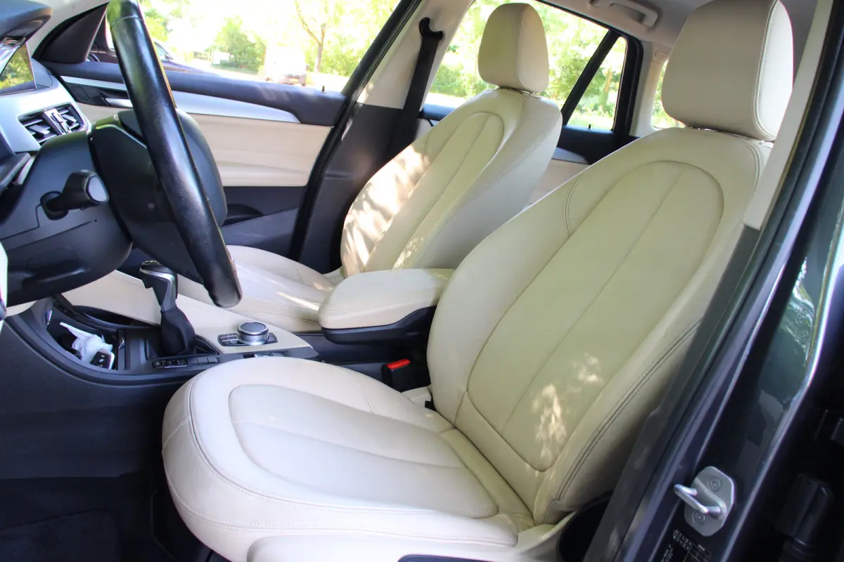 sDrive20i Centennial High Executive | NL-AUTO! | TREKHAAK | STOELVERWARMING | DEALER OH! | PARK SENS | LEDER | LED | NAVI | CLIMA