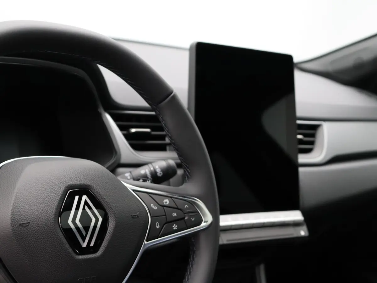 1.8 E-Tech full hybrid 160pk techno | Vijf jaar garantie | Stoel- en stuurwielverwarming | Achteruitrijcamera | Apple Carplay / Android Auto |