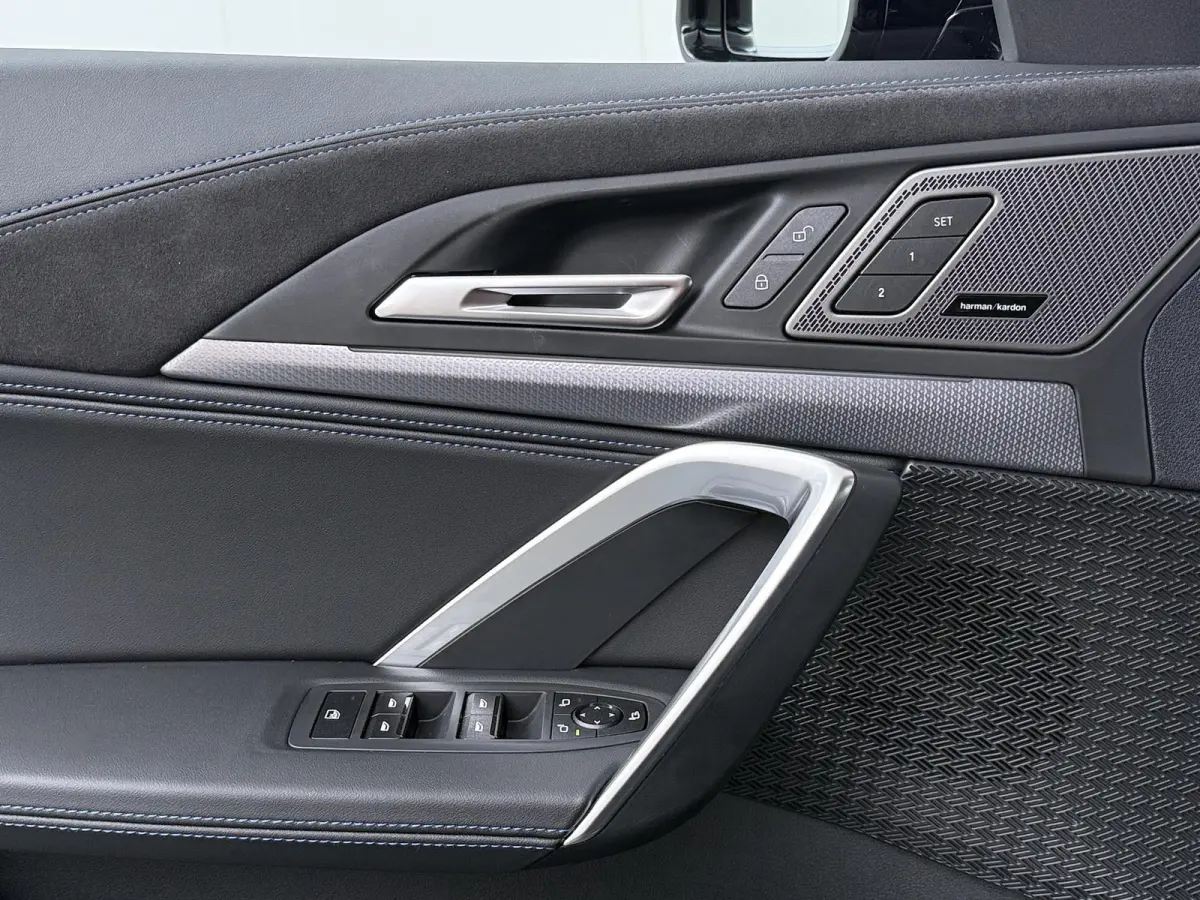 sDrive20i High Executive | M Sportpakket Pro | Comfort Pack | Innovation Pack