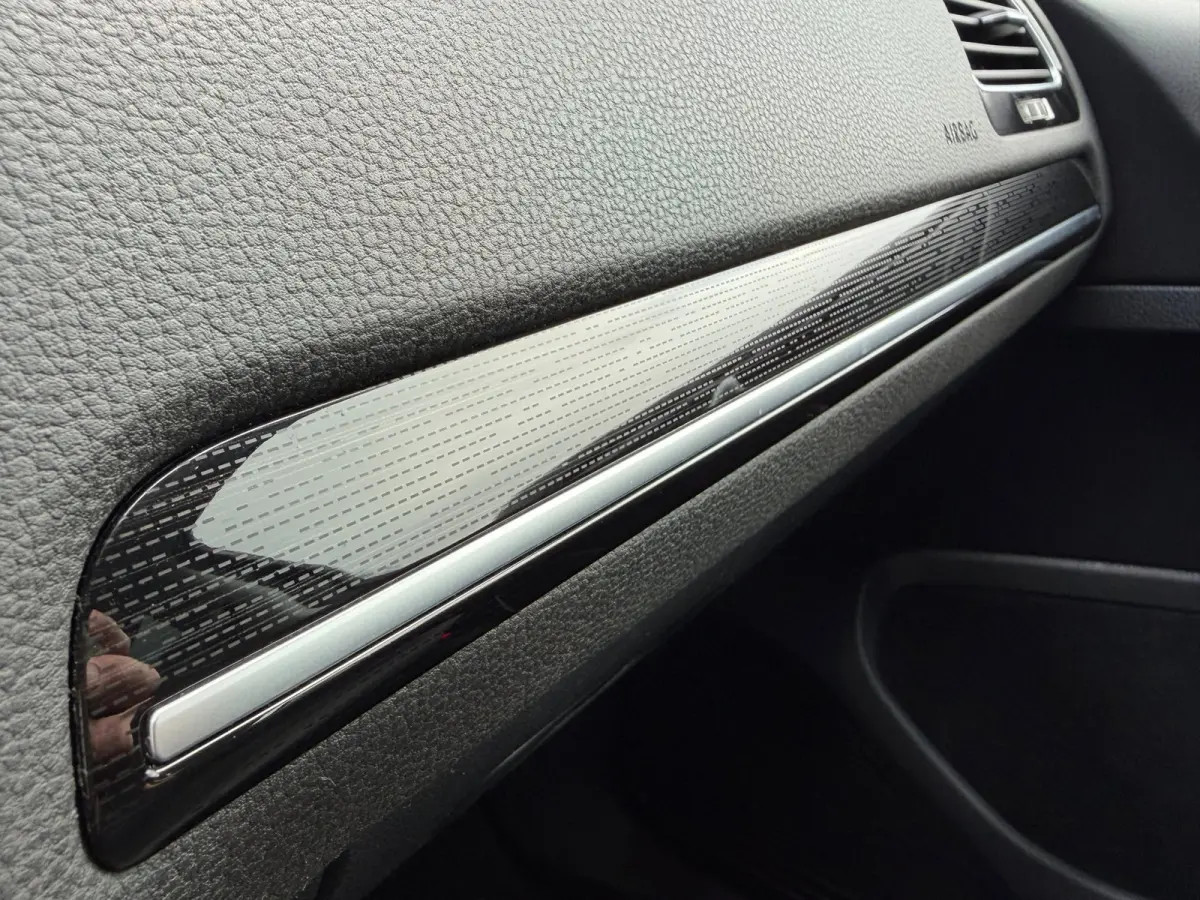 1.5 TSI Highline Business R / ACC / Massage / Trekhaak / Led / Zeer nette auto !