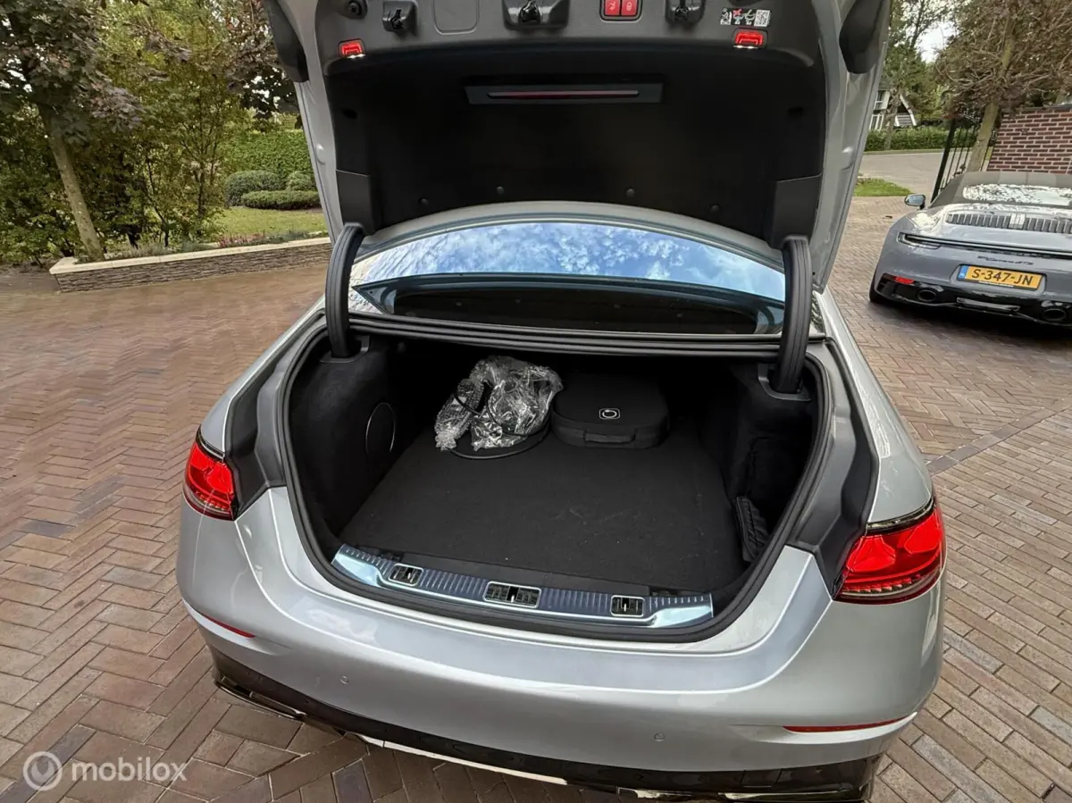 580 e 4MATIC Lang AMG Full Model 2027!