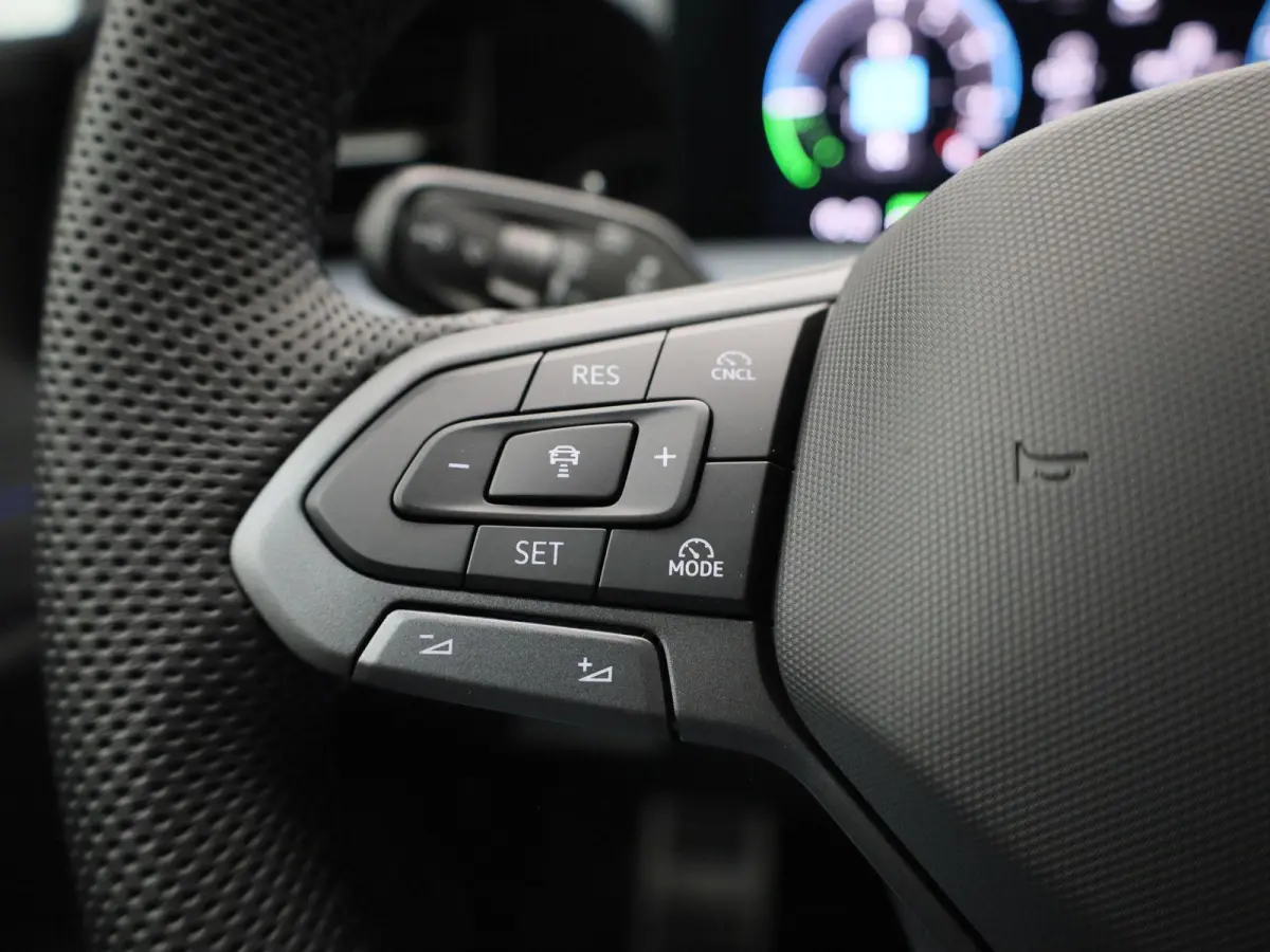 1.5 eTSI R-Line Edition