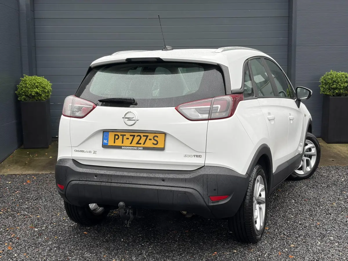 1.2 Turbo Online Edition ✓2e Eigenaar✓Dealer Onderhouden✓Trekhaak✓D-riem vv in 2024✓Trekhaak✓Halfleder✓110pk✓Pdc✓Clima✓Cruise✓Rijstrooksensor✓Lm velgen✓N.A.P✓Apk 