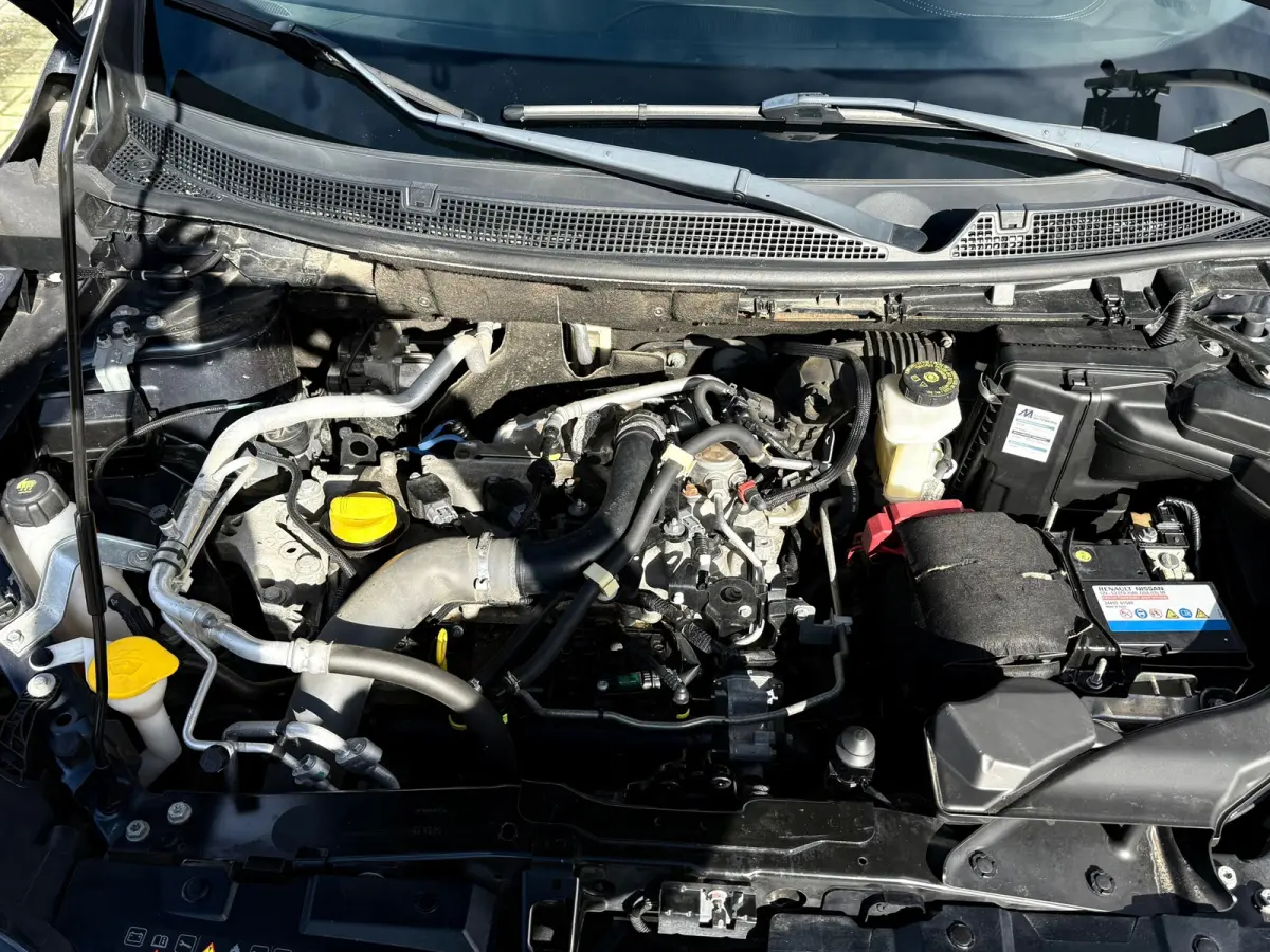 1.2 TCe Intens, Panoramadak,Trekhaak,Stoelverwarming,Stuurverwarming,Apple Carplay/Android
