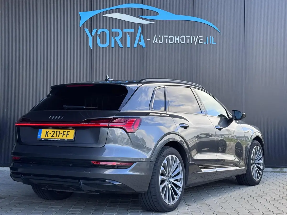 55 Quattro 3x S Line 95 kWh NL AUTO|VOL OPTIES|DEALERONDERHOUD