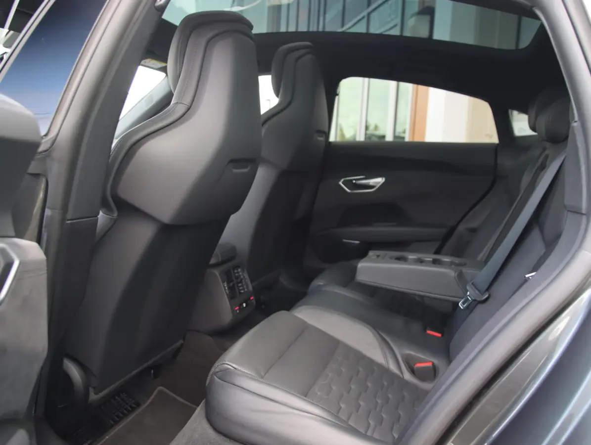 GT 93 kWh | Massage | Luchtvering | SOH 90,1%