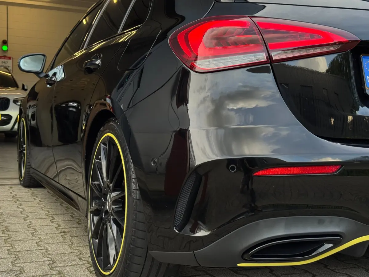 200 AMG / EDITION 1 / FULL OPTIONS / PANO / BURMESTER / LEDER / CARBON / SFEER / CAMERA / KEYLESS / DAB+ !