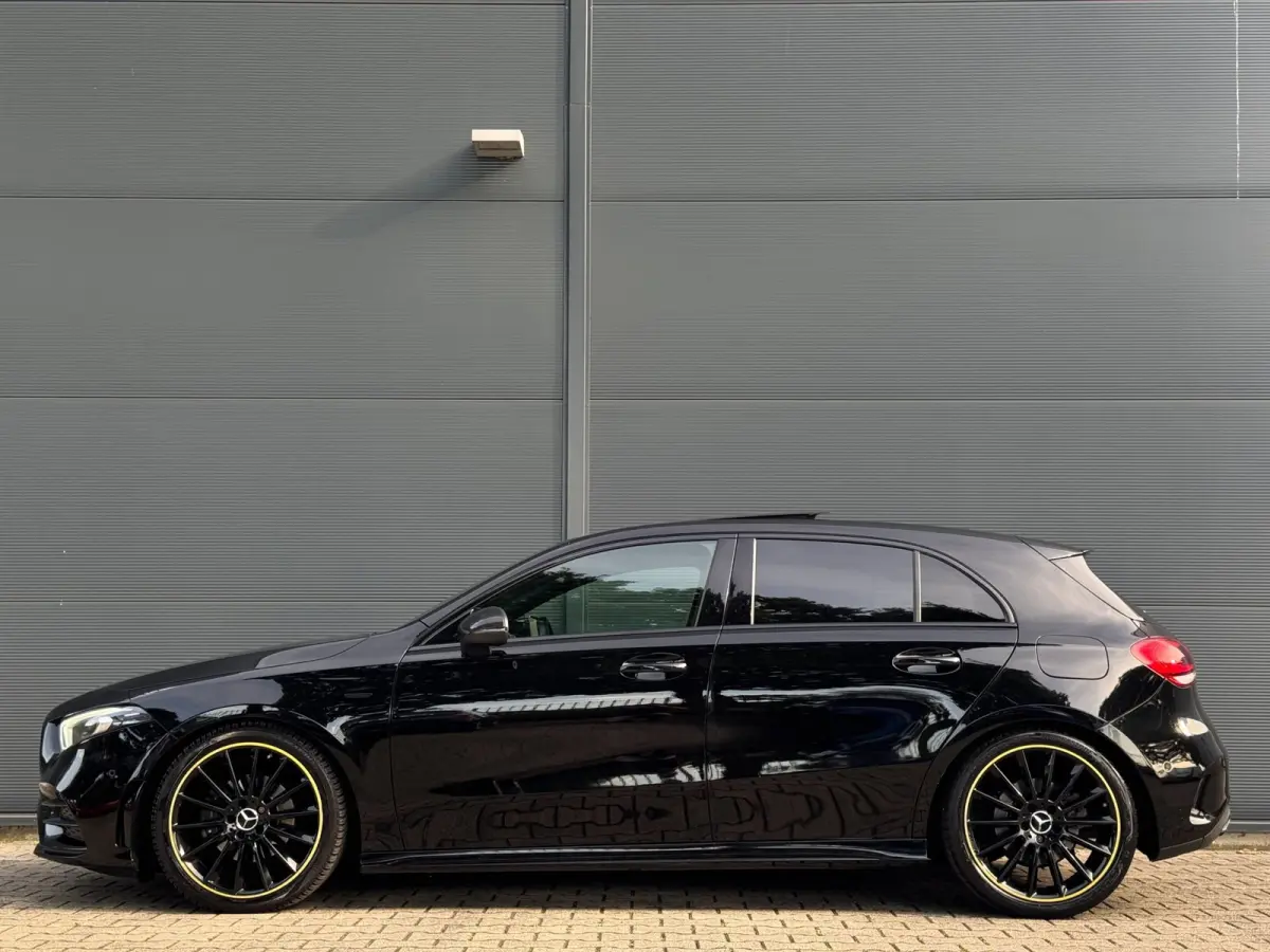 200 AMG / EDITION 1 / FULL OPTIONS / PANO / BURMESTER / LEDER / CARBON / SFEER / CAMERA / KEYLESS / DAB+ !