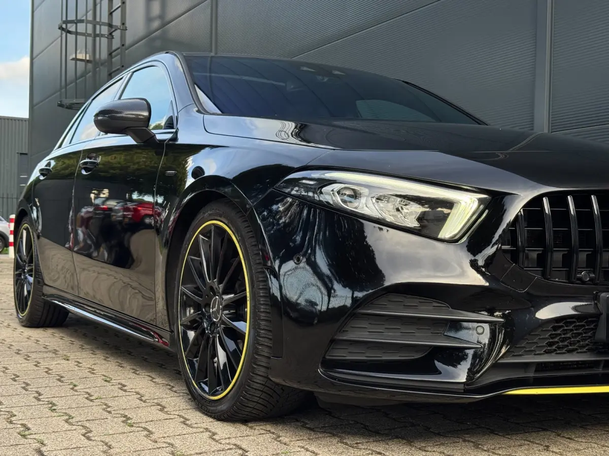 200 AMG / EDITION 1 / FULL OPTIONS / PANO / BURMESTER / LEDER / CARBON / SFEER / CAMERA / KEYLESS / DAB+ !