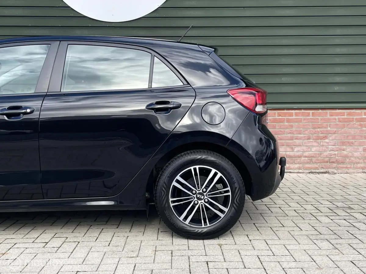 1.0 TGDI ComfortPlusLine Navigator / CARPLAY / HAAK